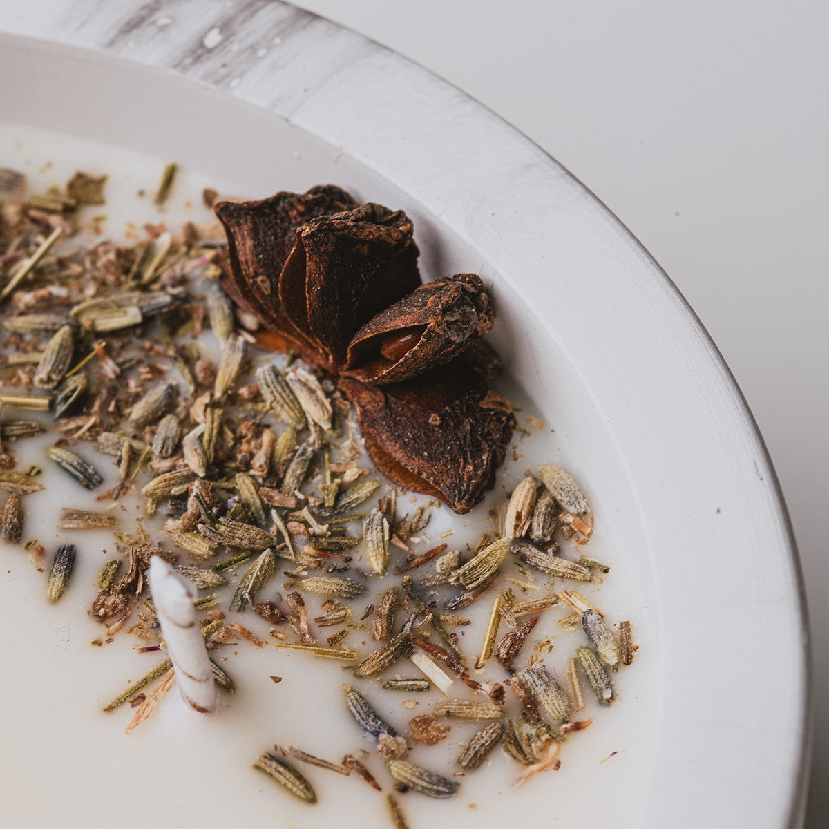 Atuvela · Velón 4 mechas · Lavanda Vainilla