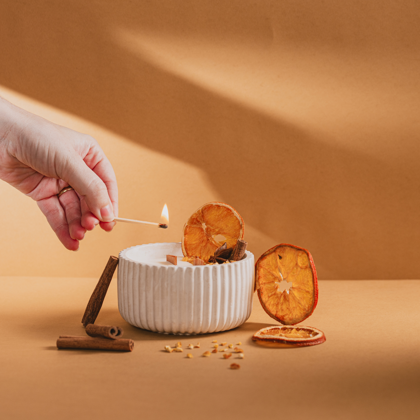 Vela  Canela y Naranja