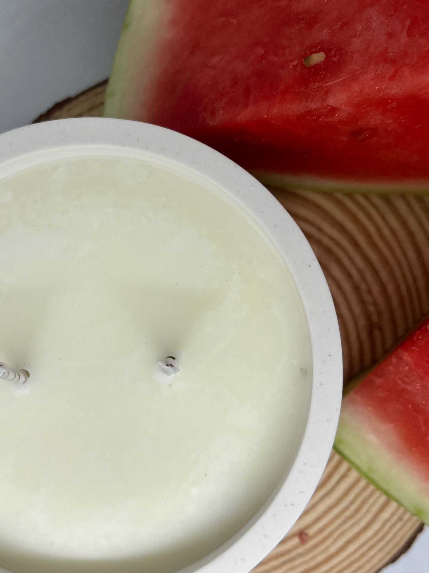 🕯️ Vela Aromática Sandía – Verano en un Bocado